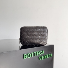 Bottega Veneta Clutch Bags